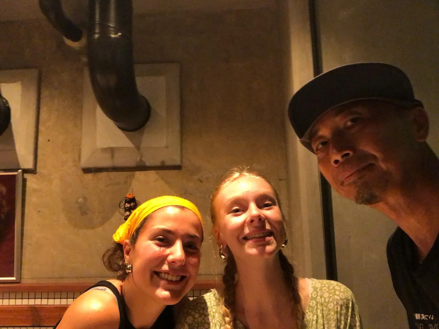 昨日のお客様は、とってキュートなフランス🇫🇷からのレディ2名...