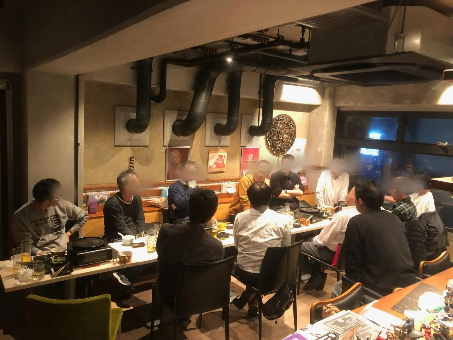昨晩は、お友達の会社の忘年会を開催して頂きました♪( ´θ｀...