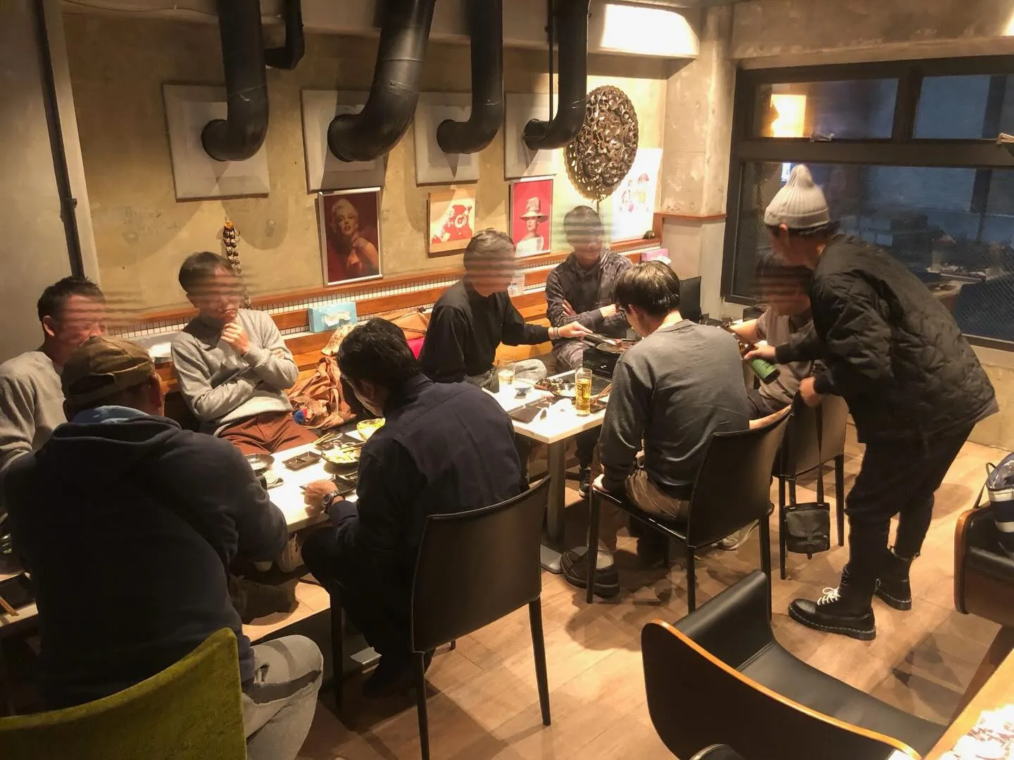 昨晩は、20年来のテニス友達が当店にて忘年会を開催して頂きま...