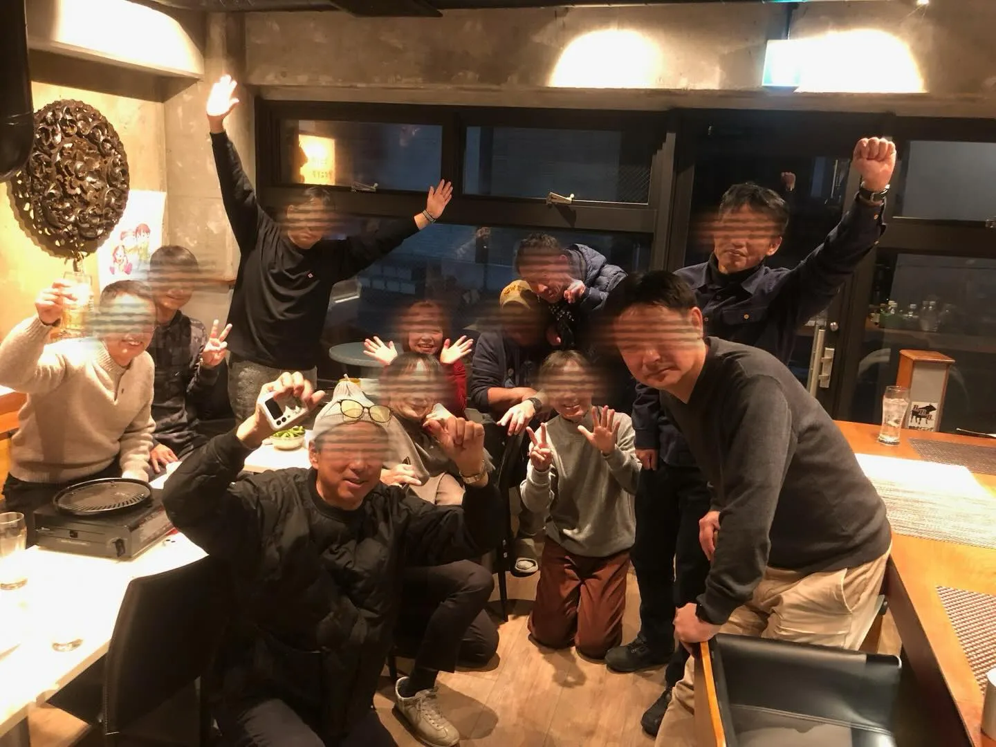 昨晩は、20年来のテニス友達が当店にて忘年会を開催して頂きま...